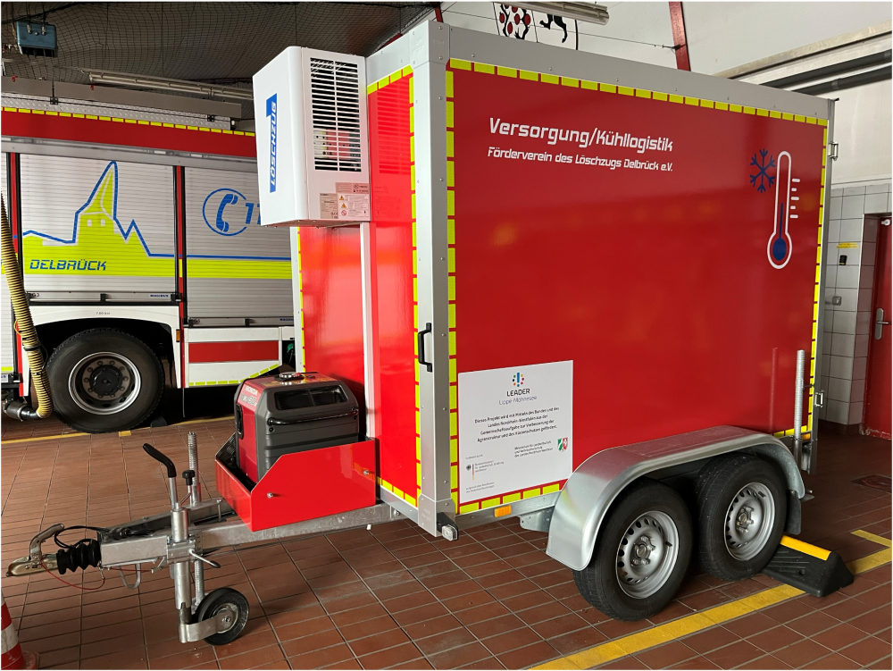 Versorgungskühlanhänger für die Bevölkerung, Marsberg 