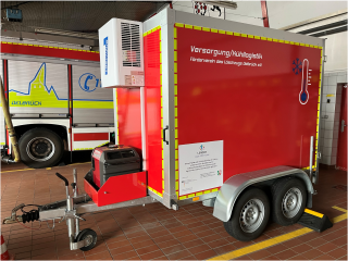 Versorgungskühlanhänger für die Bevölkerung, Marsberg 